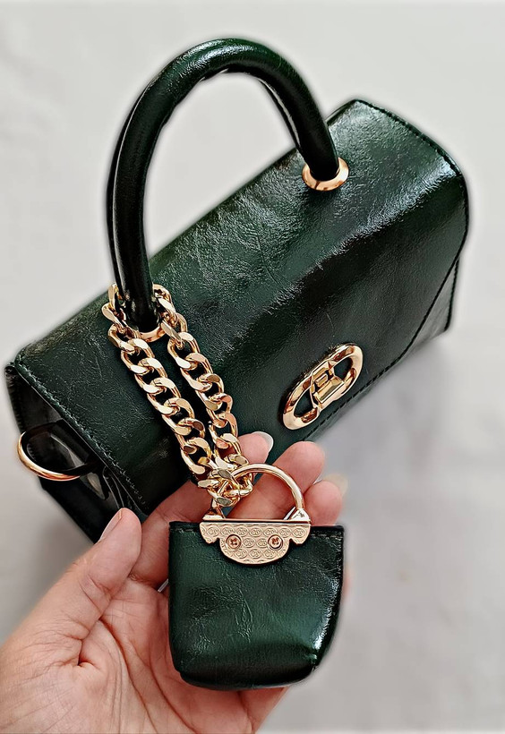 کیف دستی زنانه مدل مارا